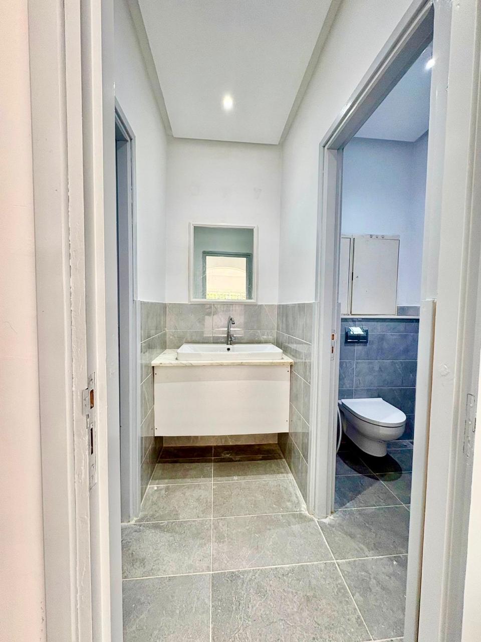 El Menzah&nbsp;Mutuelle Ville&nbsp;Bureaux & Commerces&nbsp;Bureau&nbsp;Villa � usage de bureaux � mutuelle ville