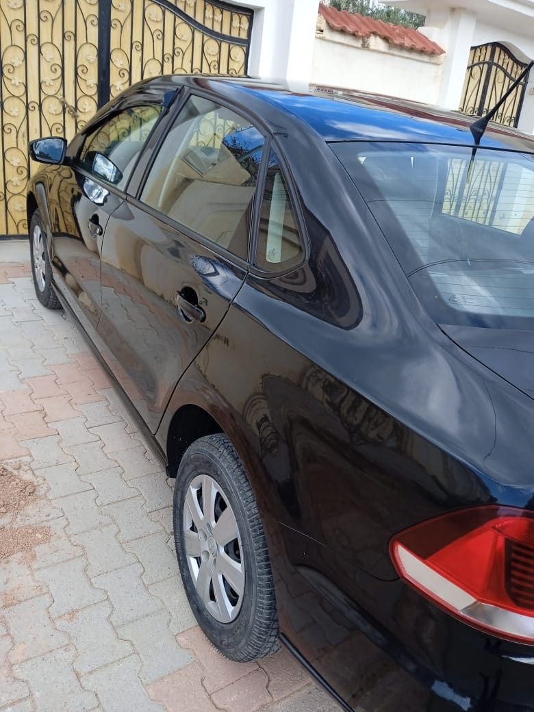 Ariana Ville&nbsp;Ariana&nbsp;Volkswagen&nbsp;Polo 7&nbsp;Cause double voiture