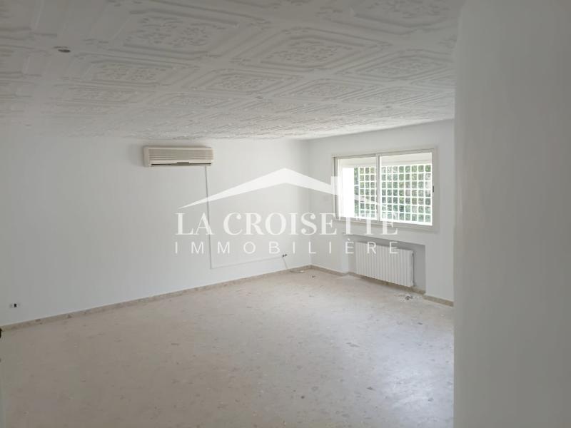 La Marsa&nbsp;Marsa Ennassim&nbsp;Location&nbsp;Appart. 4 pi�ces&nbsp;Villa s4 avec jardin � la marsa mvl0087