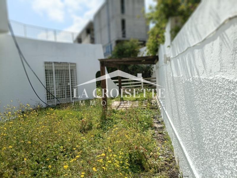 La Marsa&nbsp;Marsa Ennassim&nbsp;Location&nbsp;Appart. 4 pi�ces&nbsp;Villa s4 avec jardin � la marsa mvl0087