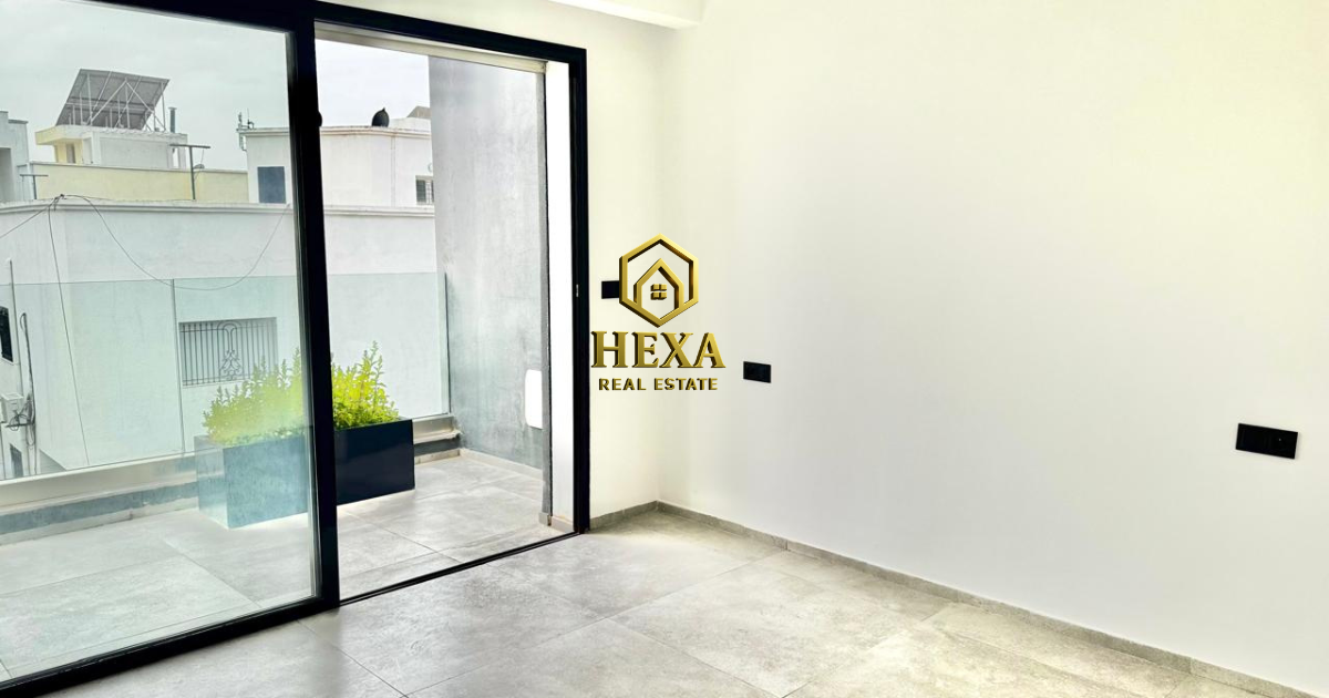 La Marsa&nbsp;Gammart&nbsp;Location&nbsp;Maisons&nbsp;Trilpex s4 avec piscine � gammarth