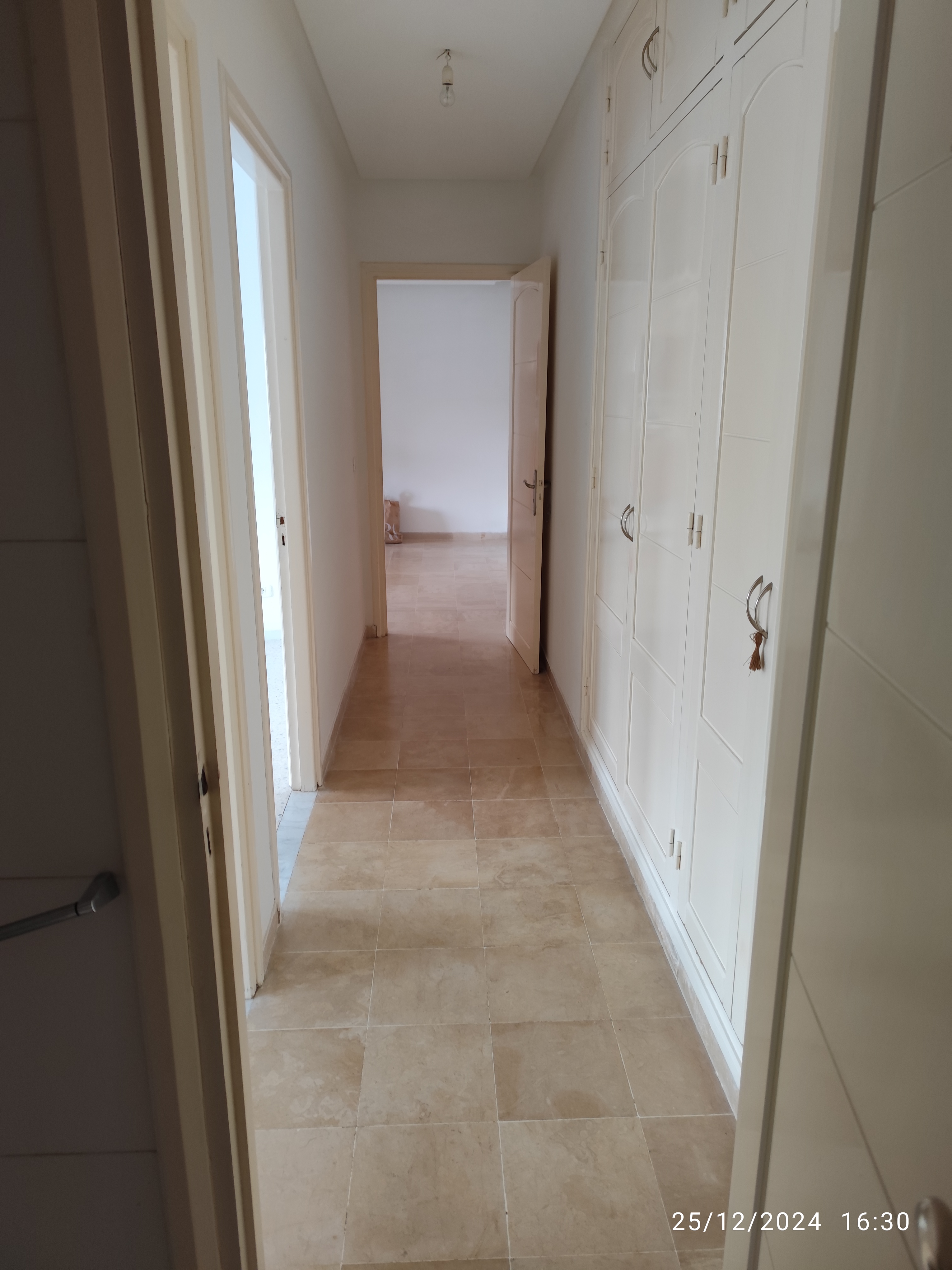 Ain Zaghouan&nbsp;Ain Zaghouan&nbsp;Location&nbsp;Appart. 2 pi�ces&nbsp;S2 l'aouina