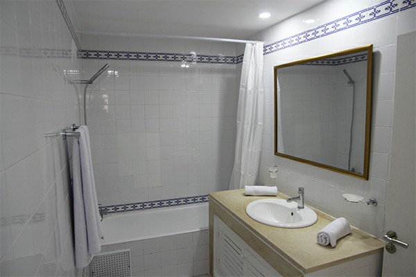 Djerba - Midoun&nbsp;Midoun&nbsp;Location&nbsp;Appart. 1 pi�ce&nbsp;Bien � l'ann�e