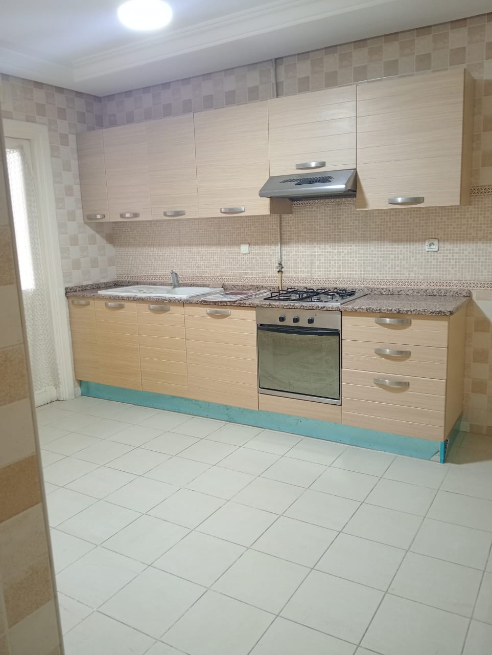 La Marsa&nbsp;El Aouina&nbsp;Location&nbsp;Appart. 2 pi�ces&nbsp;S1 jardins l'aouina