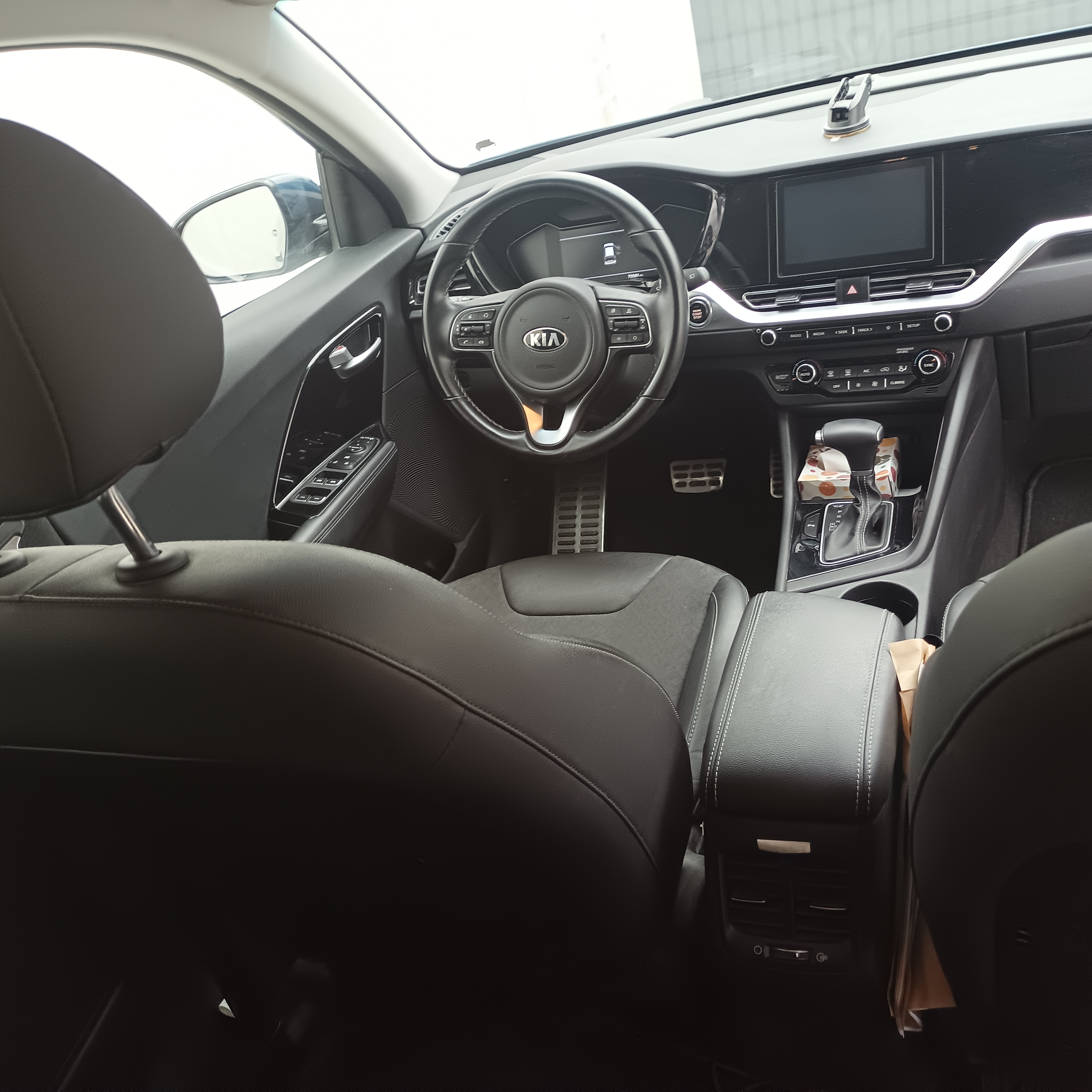 Ariana Ville&nbsp;Ariana&nbsp;Kia&nbsp;Autre Mod�le&nbsp;Kia niro hybride 16 l