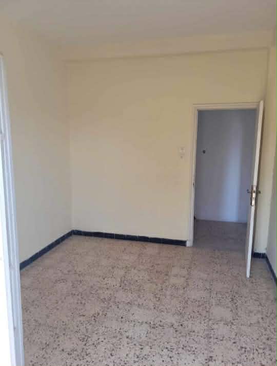 Sfax Ville&nbsp;Sfax&nbsp;Vente&nbsp;Appart. 4 pi�ces&nbsp;Appartement cit� jardin