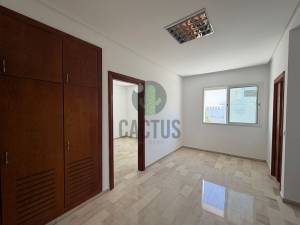 Nabeul&nbsp;Nabeul&nbsp;Location&nbsp;Appart. 1 pi�ce&nbsp;  bureau h1  nabeul centre ref701a