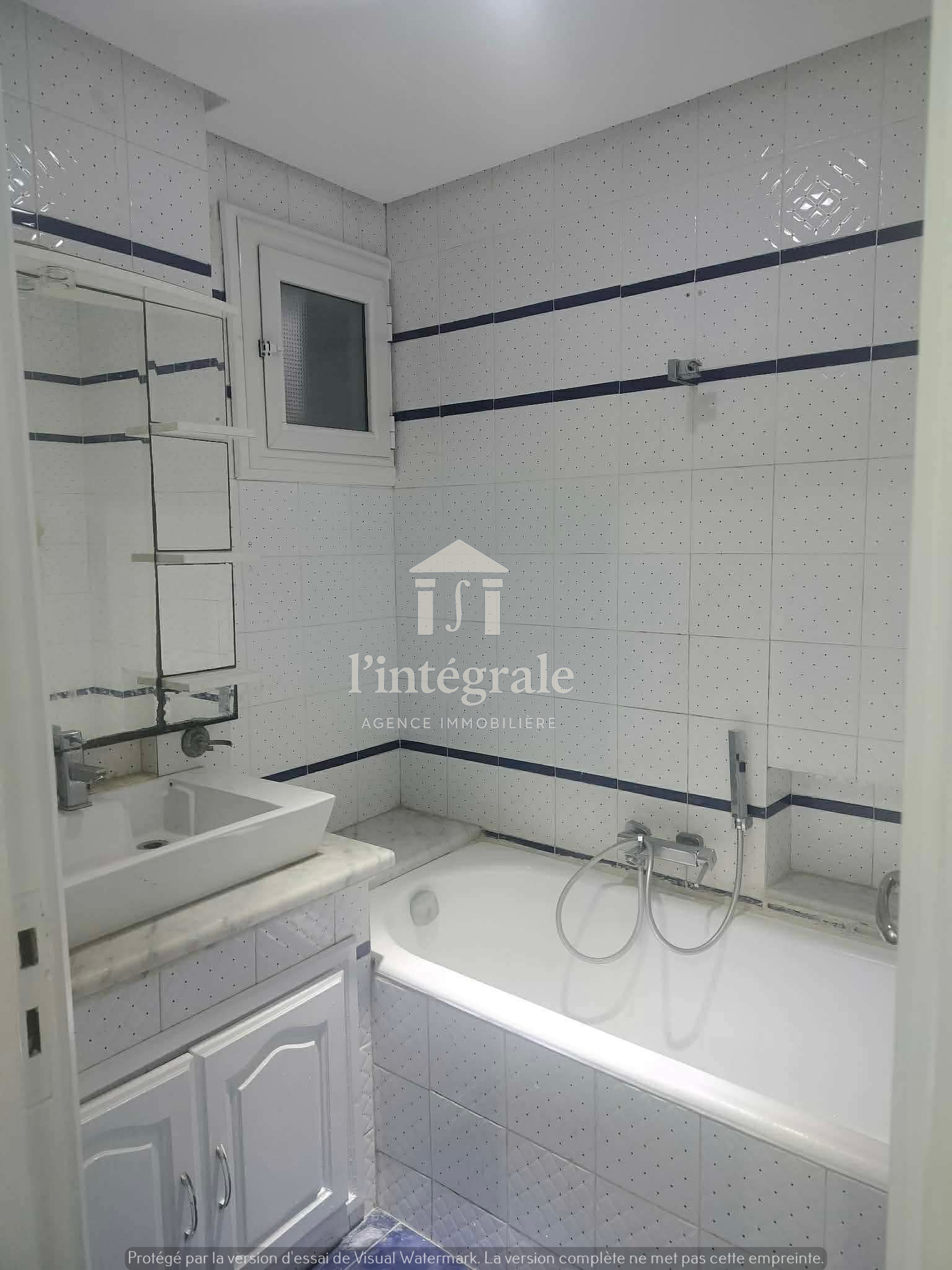 El Menzah&nbsp;El Menzah 9&nbsp;Location&nbsp;Appart. 4 pi�ces&nbsp;Appart s3 pr�s clinique l'espoir