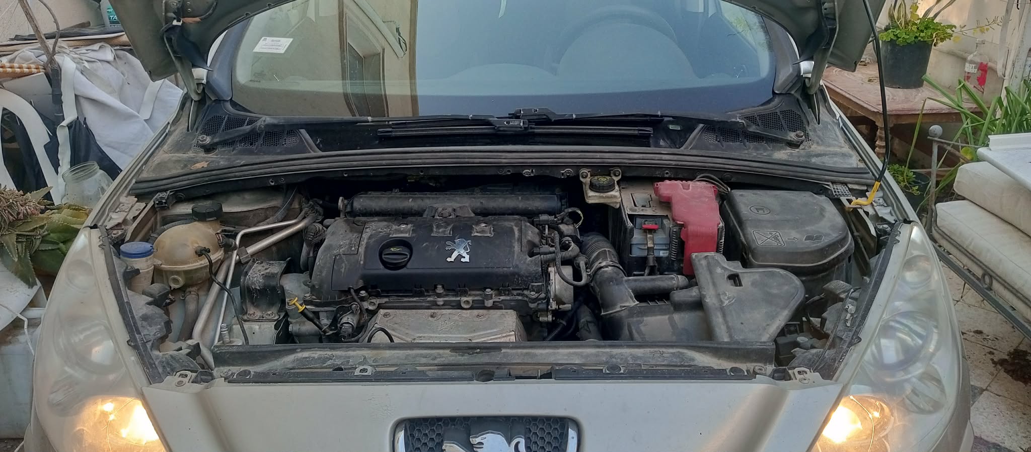 Le Bardo&nbsp;Le Bardo&nbsp;Peugeot&nbsp;308&nbsp;Voiture de femme