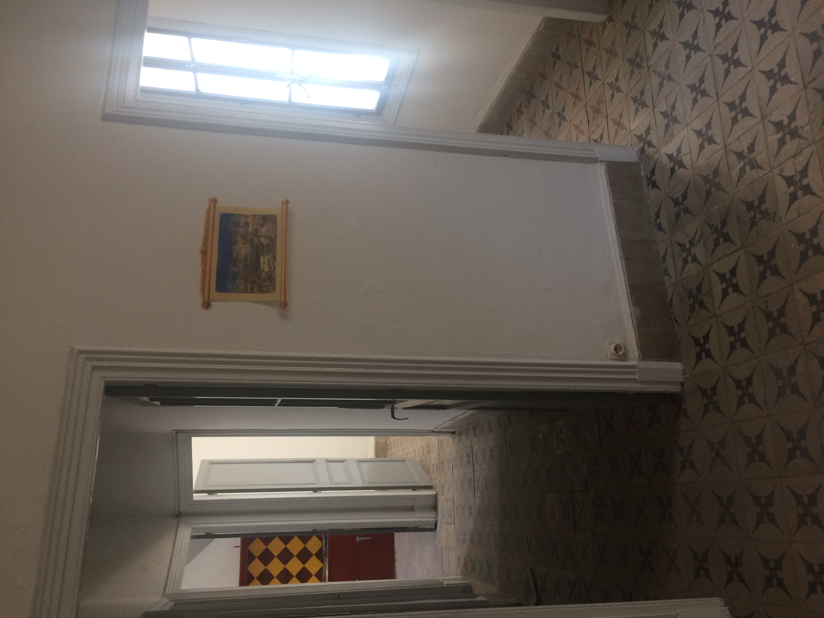 Bab Bhar&nbsp;Bab Bhar&nbsp;Location&nbsp;Appart. 2 pi�ces&nbsp;Tunis centre