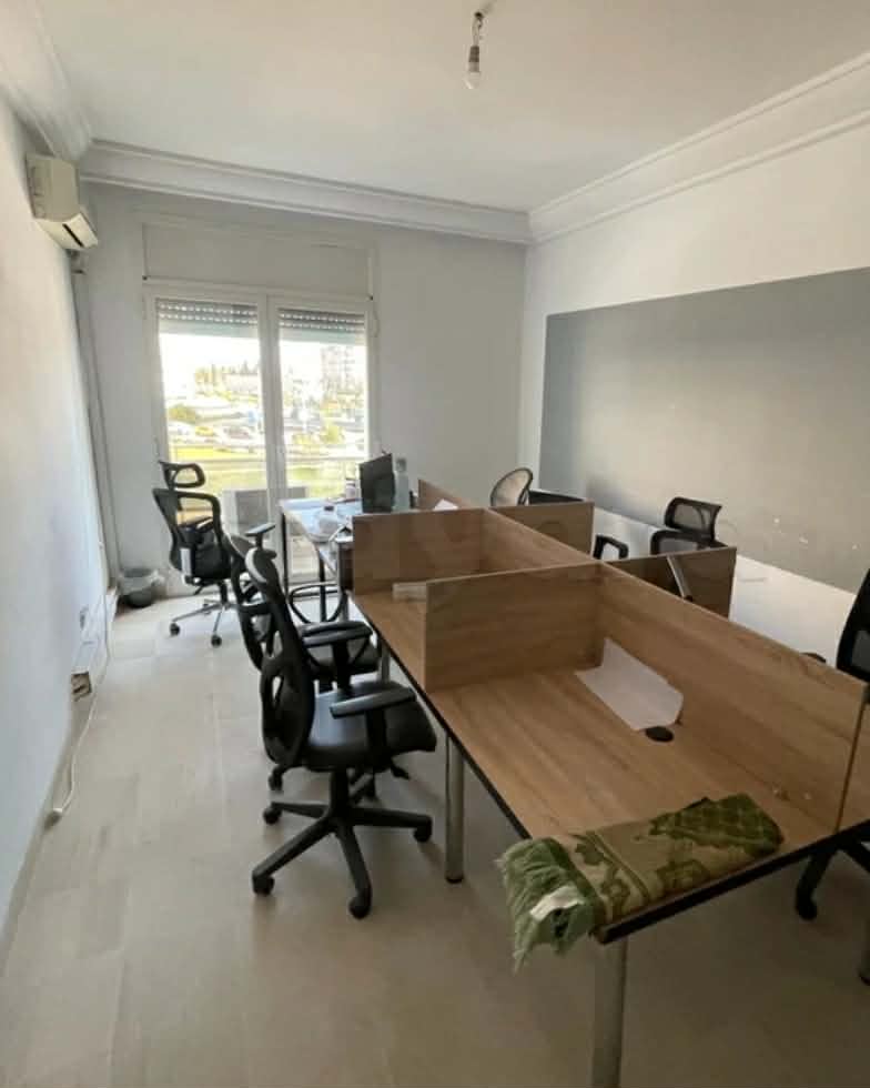 Cite El Khadra&nbsp;Zone urbaine nord&nbsp;Bureaux & Commerces&nbsp;Bureau&nbsp;Bureau h3 2500d centre urbain nord