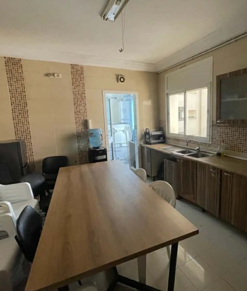 Cite El Khadra&nbsp;Zone urbaine nord&nbsp;Bureaux & Commerces&nbsp;Bureau&nbsp;Bureau h3 2500d centre urbain nord