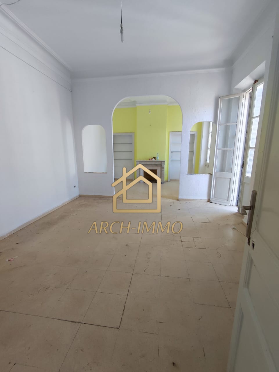 Bab Bhar&nbsp;Habib Thameur&nbsp;Location&nbsp;Appart. 4 pi�ces&nbsp;S3 au centre ville