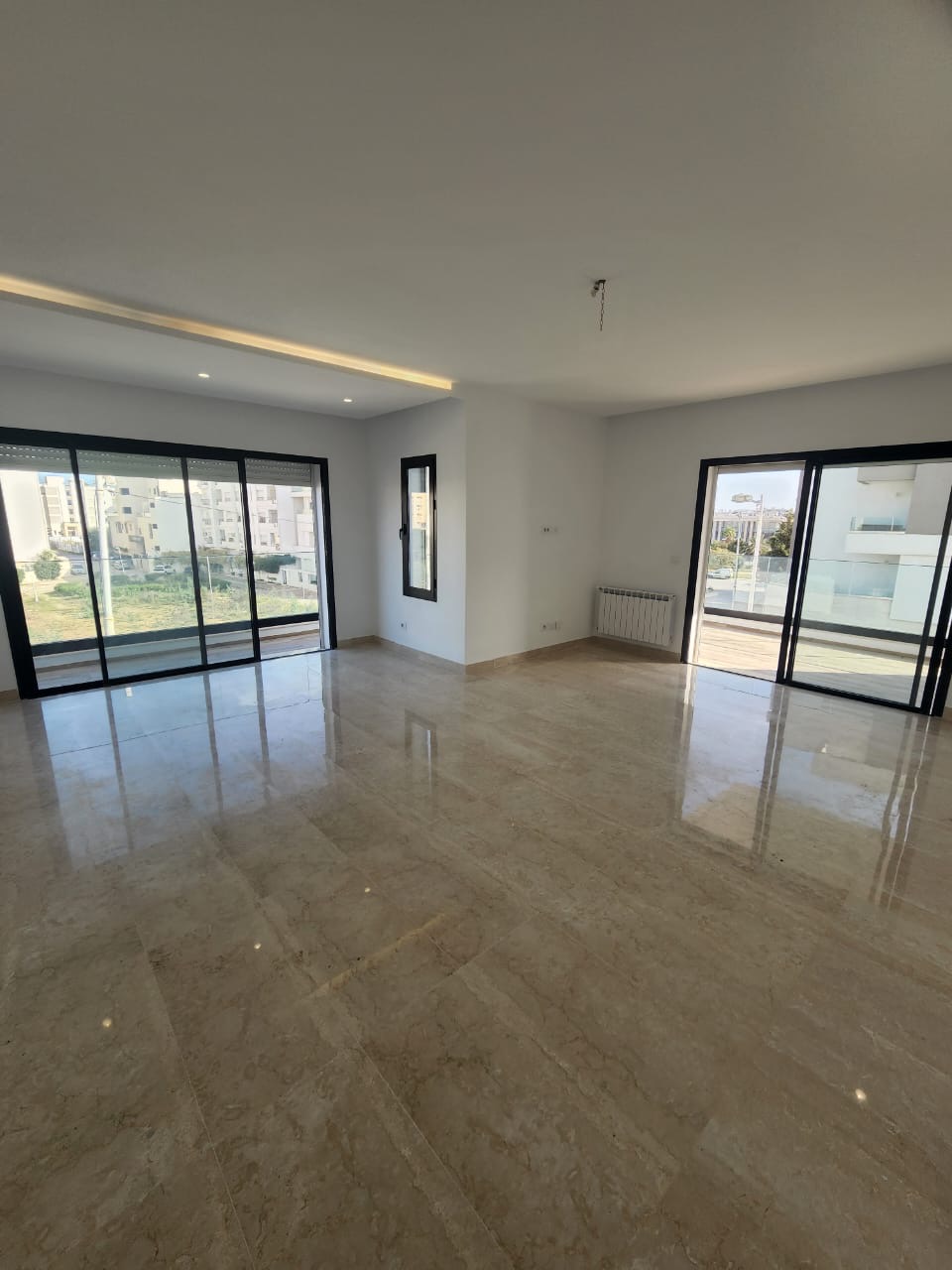 Ain Zaghouan&nbsp;Ain Zaghouan&nbsp;Vente&nbsp;Appart. 3 pi�ces&nbsp;S3 haut standing  r�sidence iris ain zaghouan nord