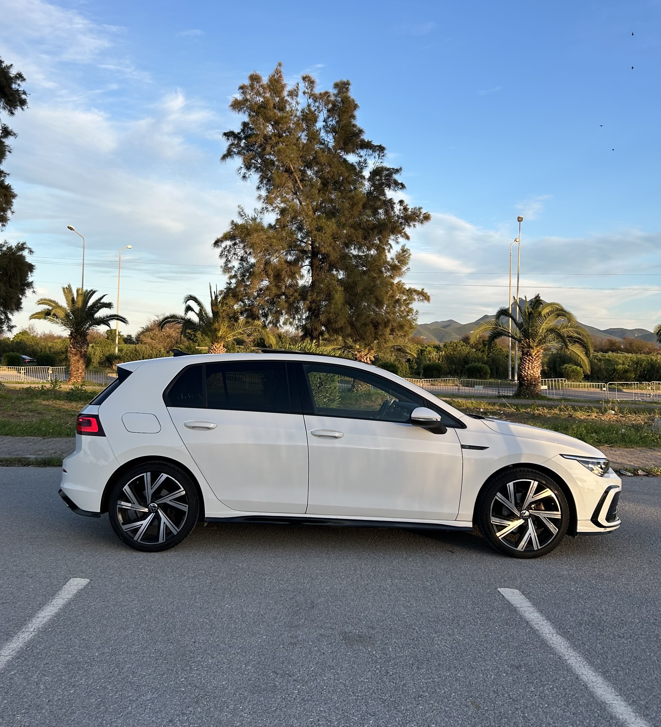 Ain Zaghouan&nbsp;Ain Zaghouan&nbsp;Volkswagen&nbsp;Golf 7&nbsp;Golf 8 rline 14 l tsi 150 cv