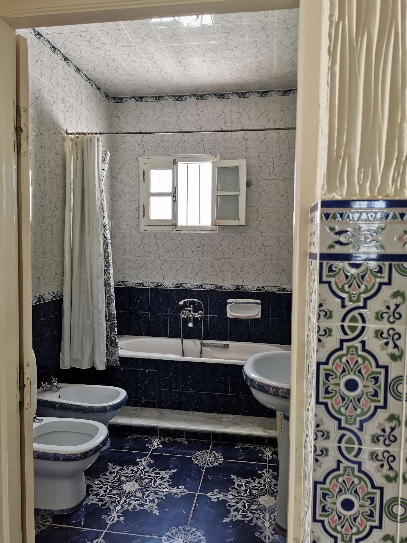 El Haouaria&nbsp;Cite Touristique&nbsp;Location vacances&nbsp;Maisons&nbsp;Maison bord de mer � la plage sud de haouaria