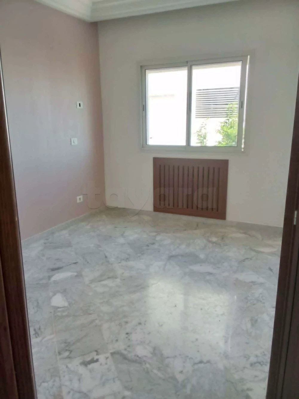 Raoued&nbsp;Cite El Ghazala 2&nbsp;Location&nbsp;Appart. 2 pi�ces&nbsp;Bel apt haut standing ghazala