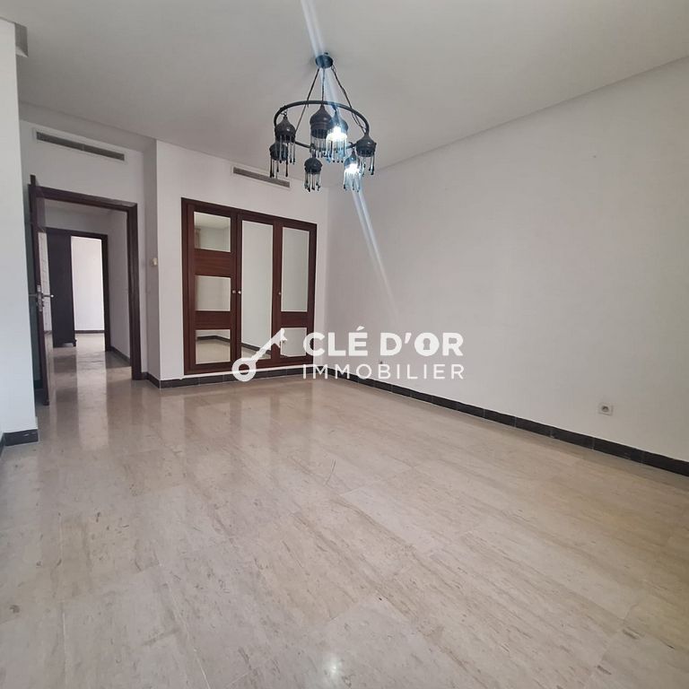 La Marsa&nbsp;Gammart&nbsp;Location&nbsp;Appart. 4 pi�ces&nbsp;S4 avec piscine gammarth