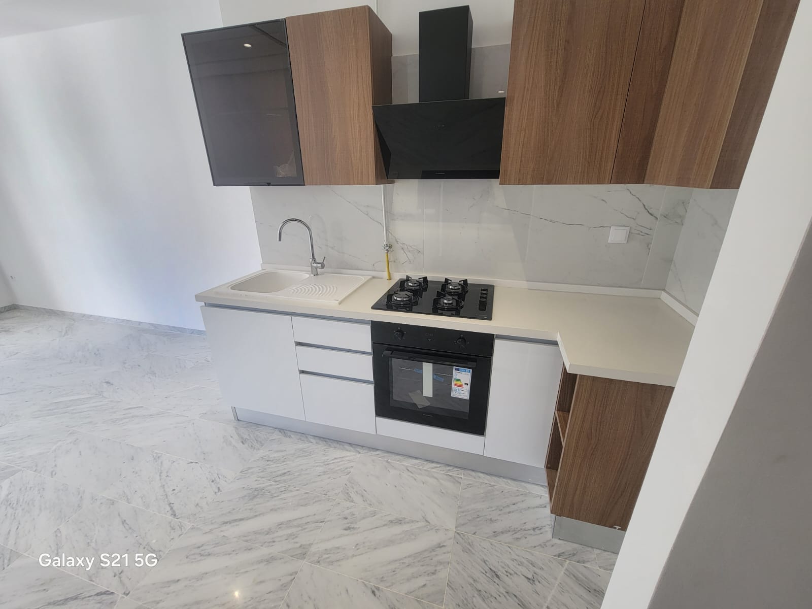 La Marsa&nbsp;El Aouina&nbsp;Location&nbsp;Appart. 2 pi�ces&nbsp;Appartement s1 pr�s clinique soukra