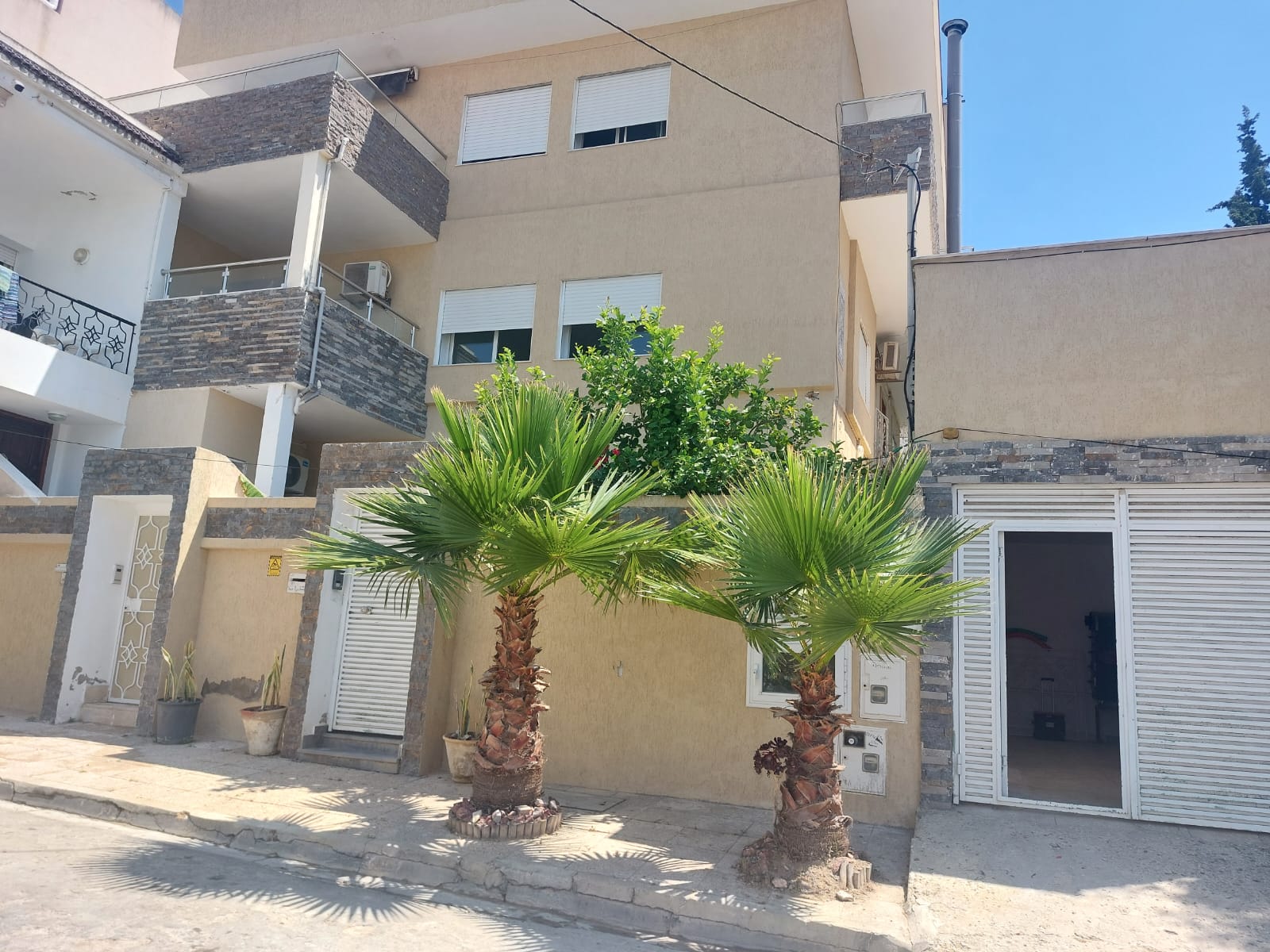 La Marsa&nbsp;Marsa Safsaf&nbsp;Location&nbsp;Maisons&nbsp;Maison s3 haut standing la marsa 150m2