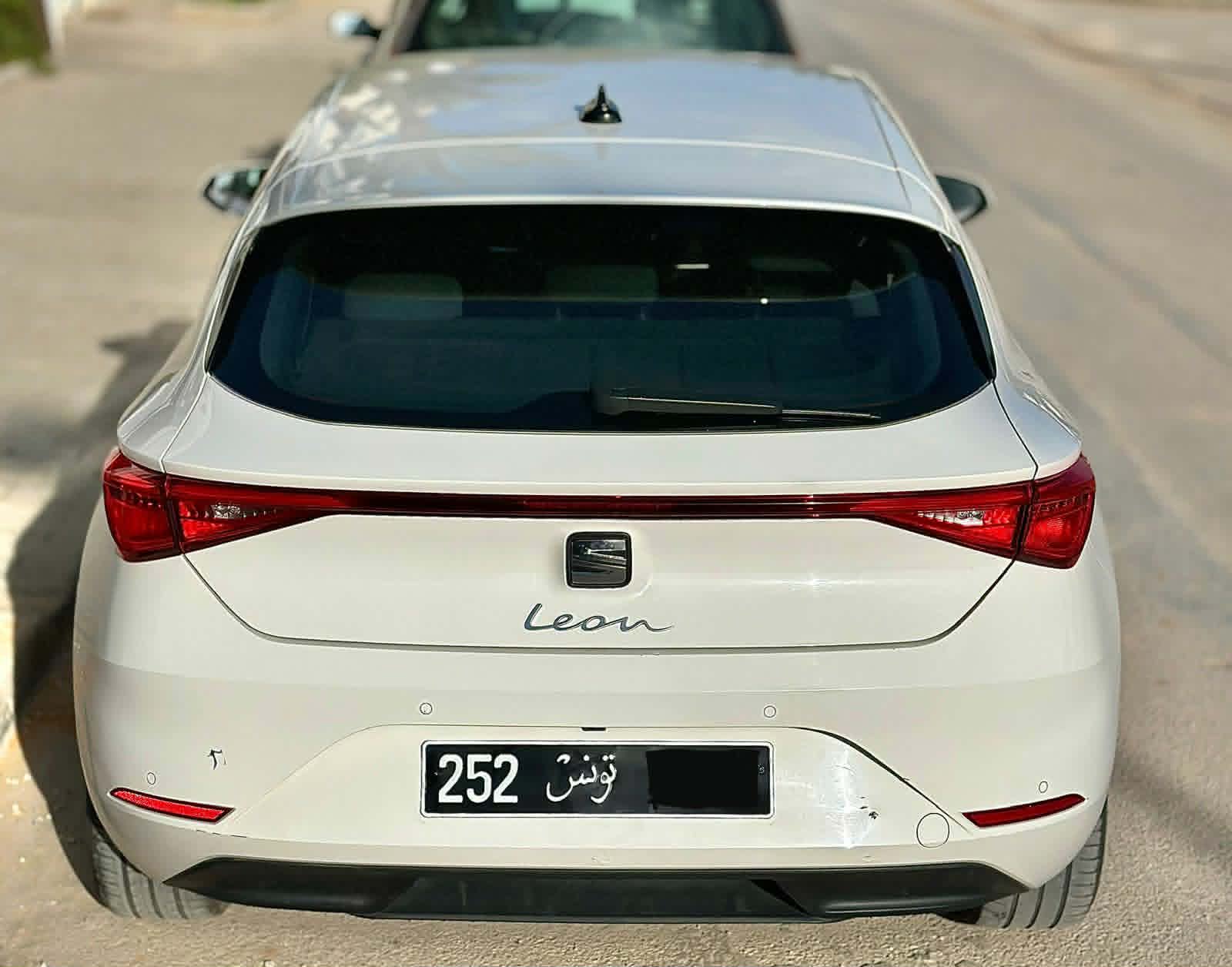 Ariana Ville&nbsp;Ariana&nbsp;Seat&nbsp;Leon&nbsp;Seat lion exelente etat