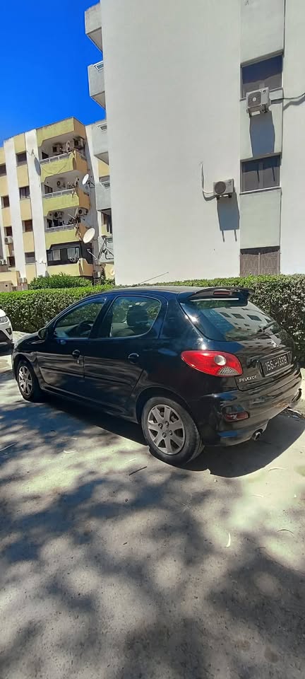 Ain Zaghouan&nbsp;Ain Zaghouan&nbsp;Peugeot&nbsp;206+&nbsp;Bel 206 plus � l'aouina