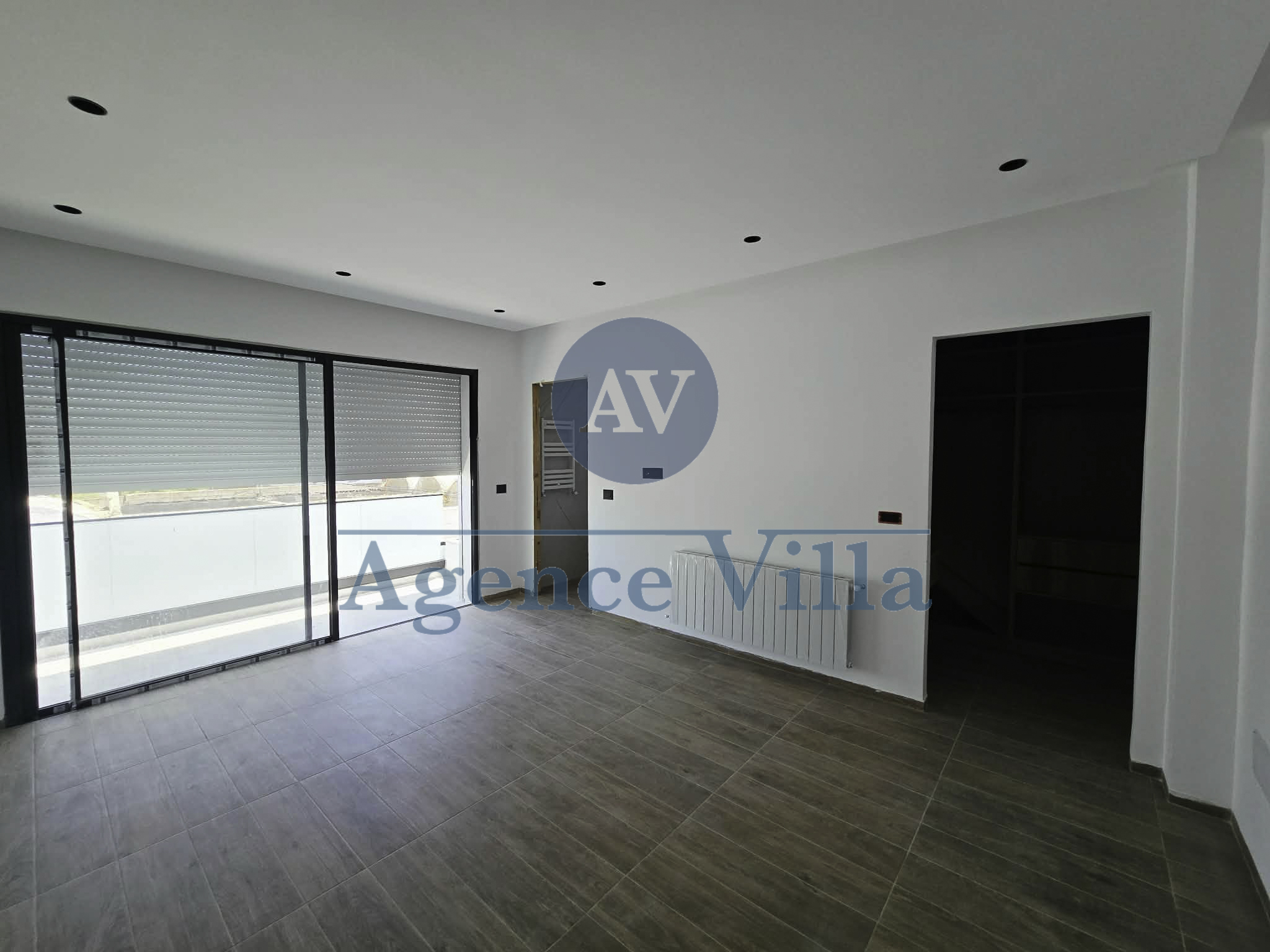 La Soukra&nbsp;La Soukra&nbsp;Vente&nbsp;Maisons&nbsp;Deux villas jumel�es avec jardin et piscine