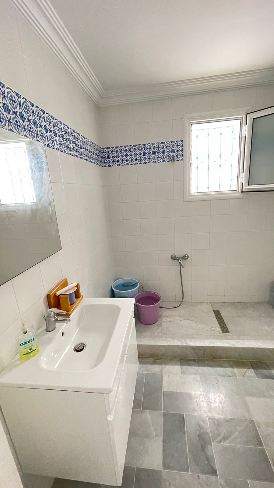 Monastir&nbsp;Monastir&nbsp;Location&nbsp;Appart. 2 pi�ces&nbsp;Magnifique appartement au dexi�me zonz touristique