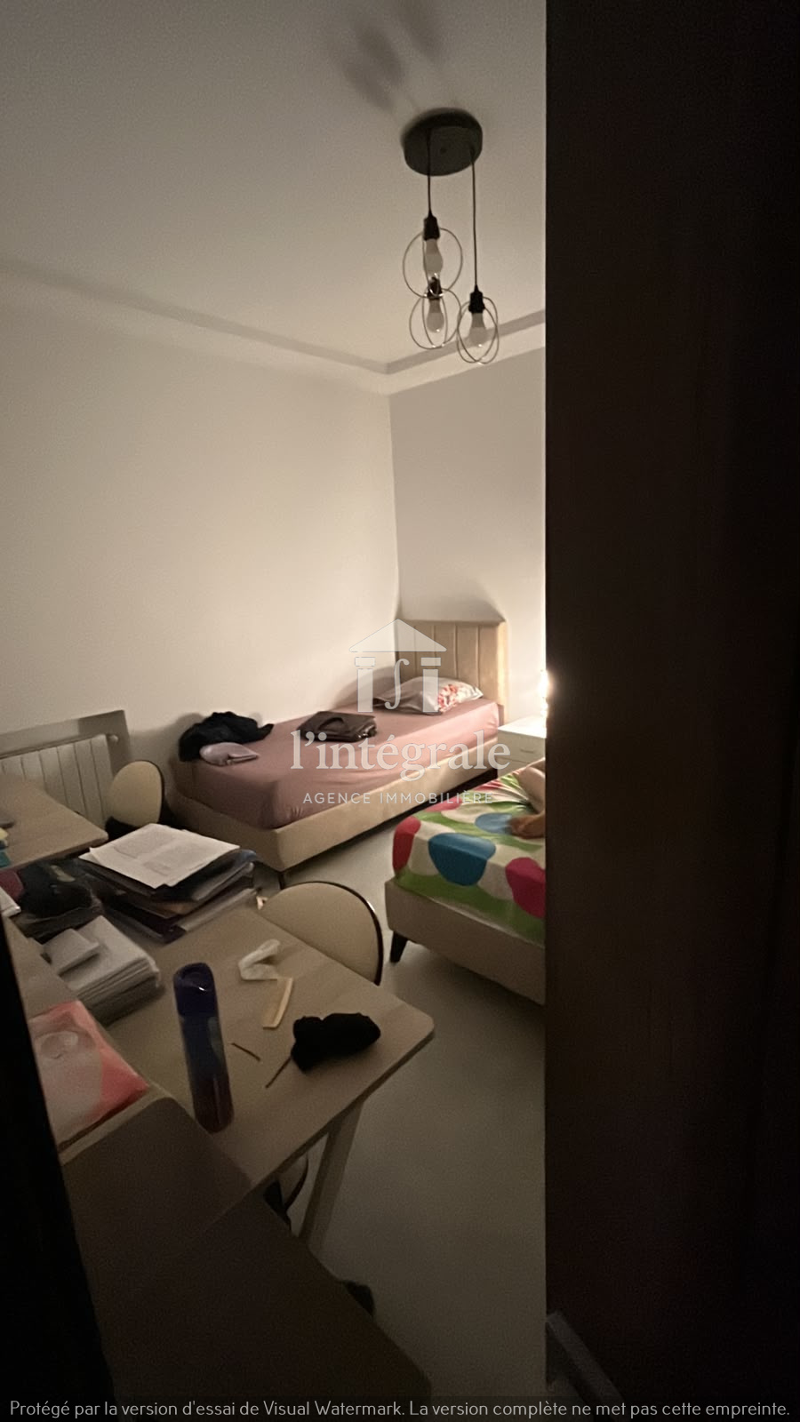 Ariana Ville&nbsp;Cite Ennasr 2&nbsp;Location&nbsp;Appart. 3 pi�ces&nbsp;S2 richement meubl� haut standing