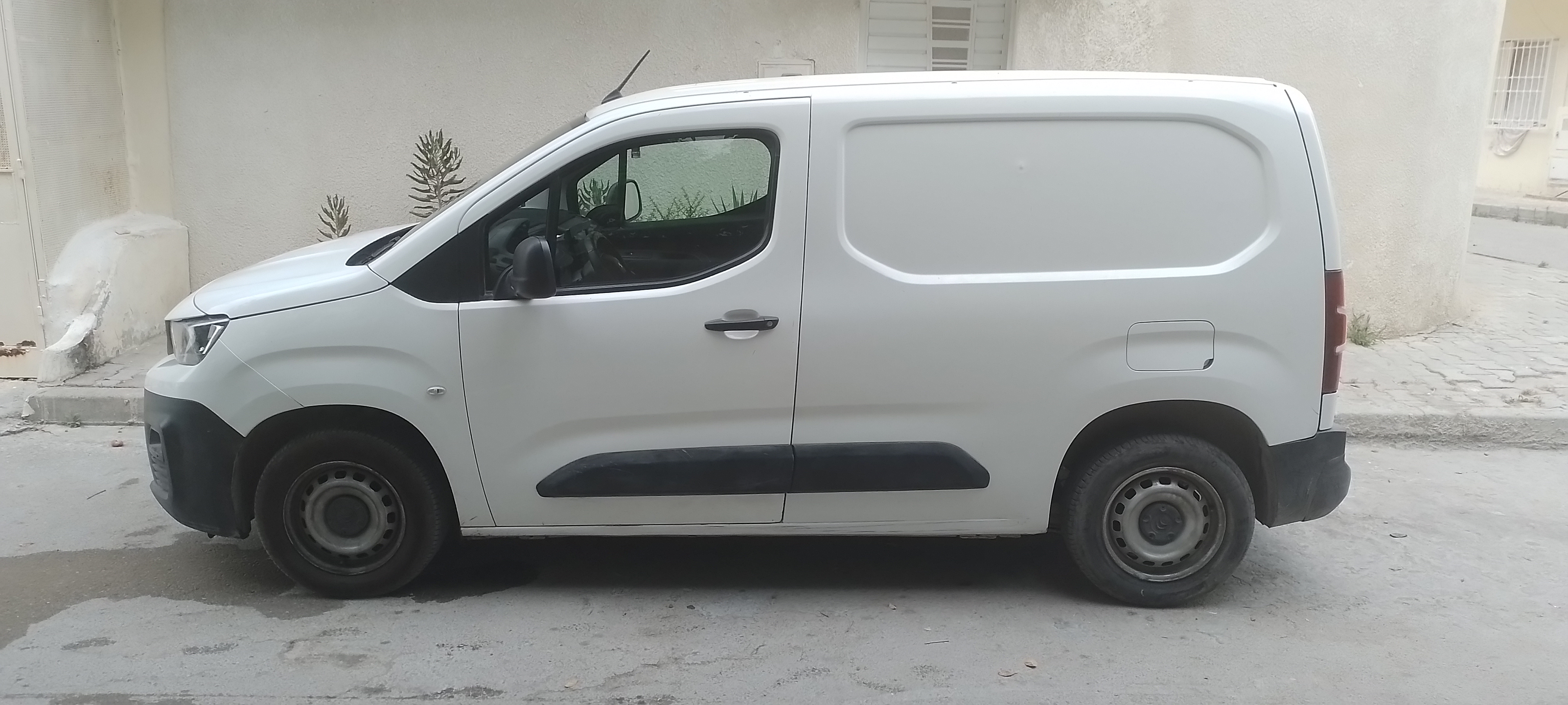 Peugeot&nbsp;Partner - Tunisie