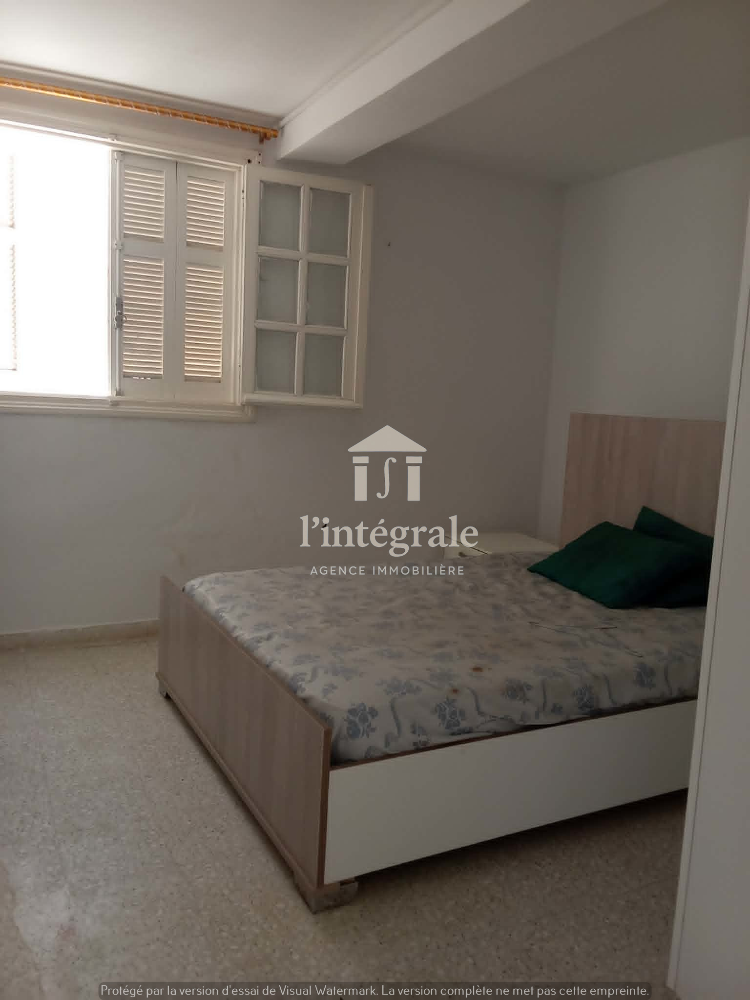 Ariana Ville&nbsp;Cite Ennasr 2&nbsp;Location&nbsp;Appart. 3 pi�ces&nbsp;S2  meubl� rdc