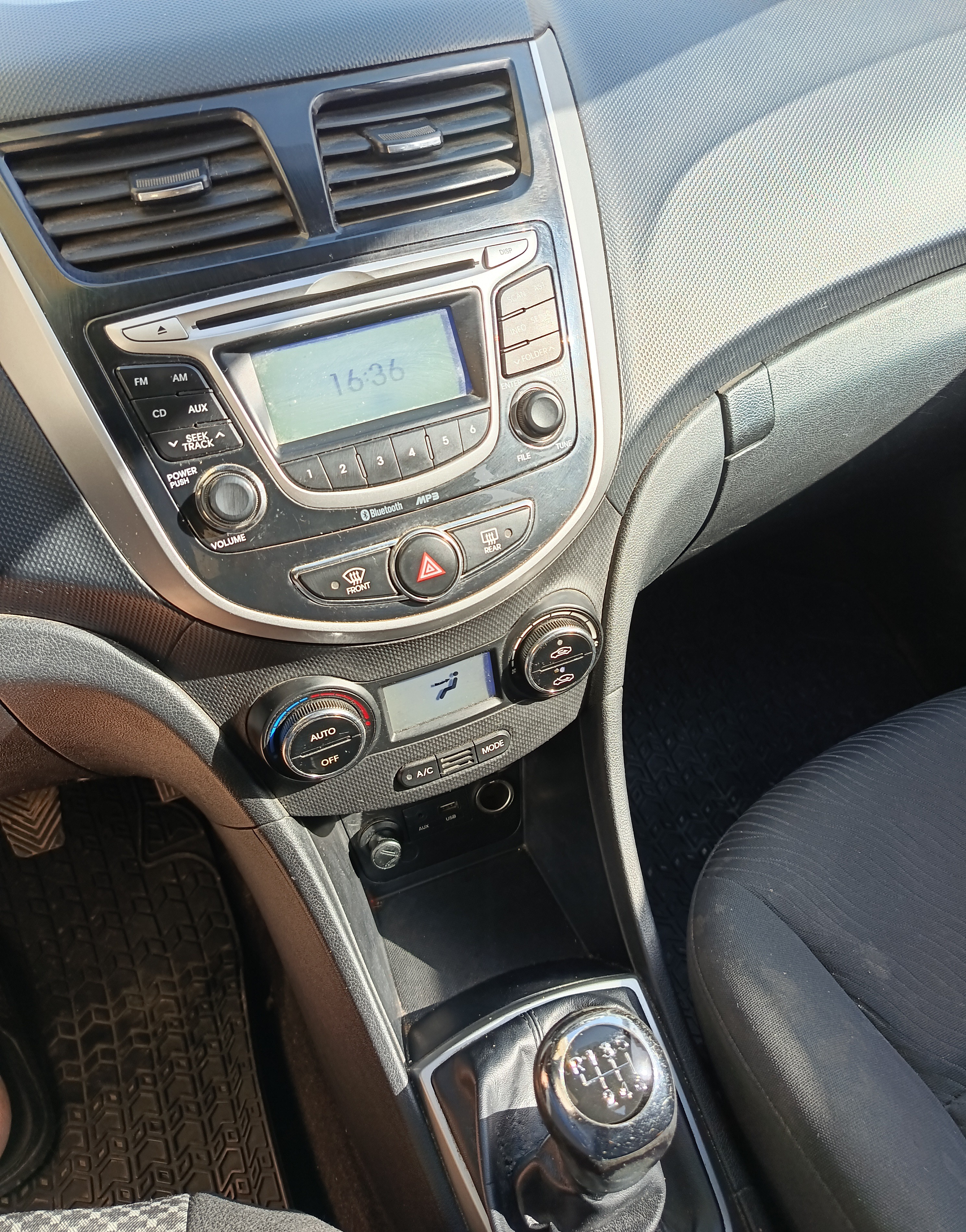 Raoued&nbsp;Cite El Ghazala 1&nbsp;Hyundai&nbsp;Accent&nbsp;Hyundai accent