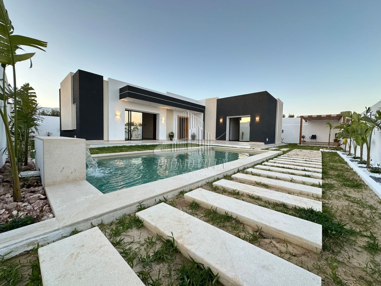 Hammamet&nbsp;Hammamet&nbsp;Vente&nbsp;Maisons&nbsp;Une charmante villa plein pieds avec piscine