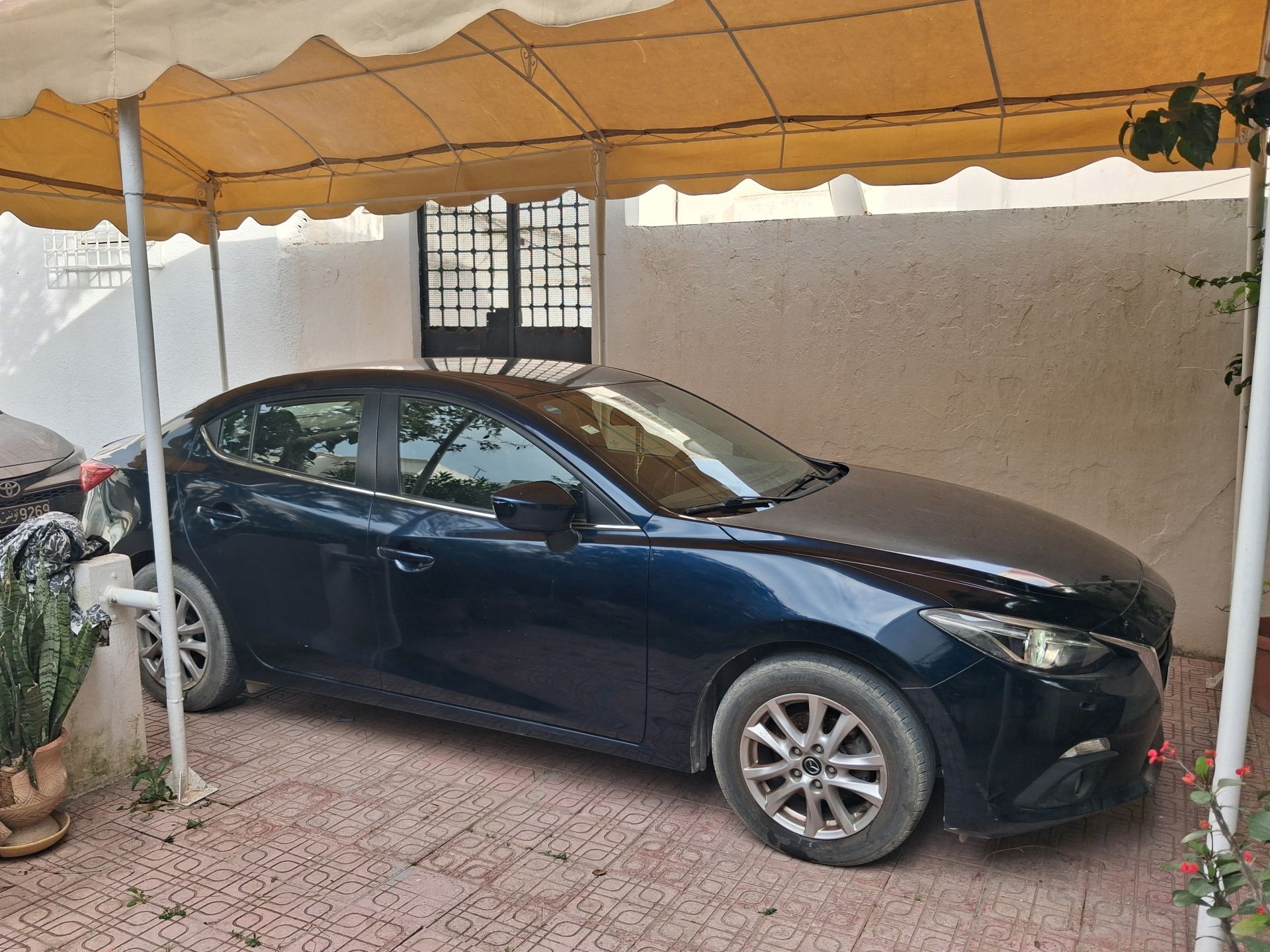 Nouvelle Medina&nbsp;El Yasminette&nbsp;Mazda&nbsp;3&nbsp;Mazda 3 berline sedan essence premi�re main