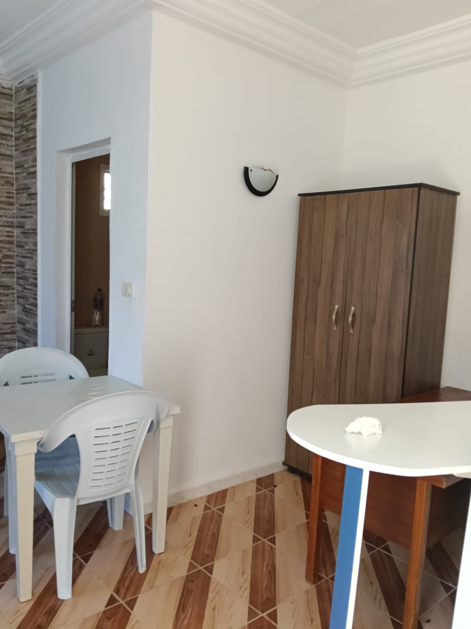 El Menzah&nbsp;El Manar 1&nbsp;Location&nbsp;Appart. 1 pi�ce&nbsp;S0 meubl� manar 1 rdc