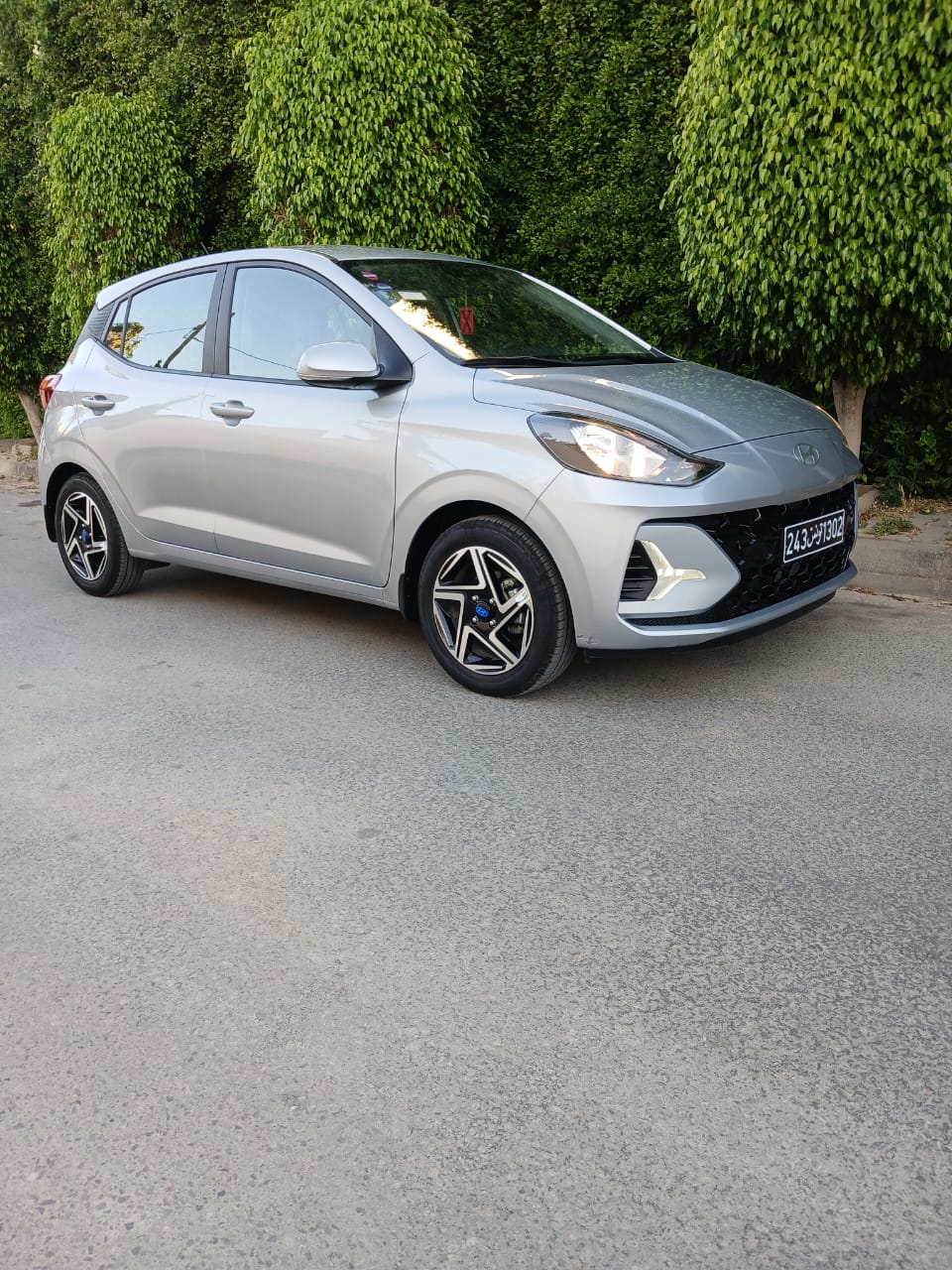 El Menzah&nbsp;El Menzah 1&nbsp;Hyundai&nbsp;Autre Mod�le&nbsp;Faible kilom�trage