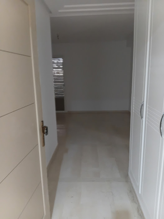 La Soukra&nbsp;Borj Louzir&nbsp;Vente&nbsp;Appart. 3 pi�ces&nbsp;Appart rdc residence elbousten bor louzir