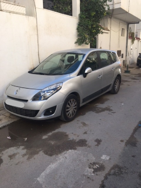 Cite El Khadra&nbsp;Cite El Khadra&nbsp;Renault&nbsp;Grand Scenic&nbsp;Renault grand sc�nic