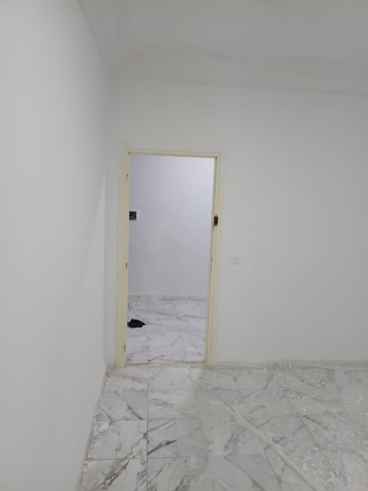 El Menzah&nbsp;El Manar 2&nbsp;Location&nbsp;Appart. 2 pi�ces&nbsp;650 dt bureau s1 au rdc � el manar 2