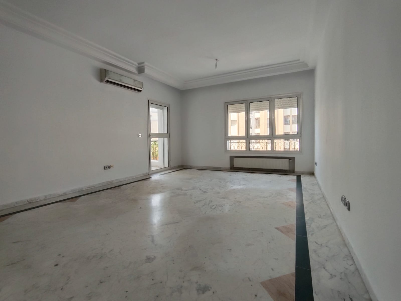 Cite El Khadra&nbsp;Zone urbaine nord&nbsp;Location&nbsp;Appart. 4 pi�ces&nbsp;Cun loc app s3
