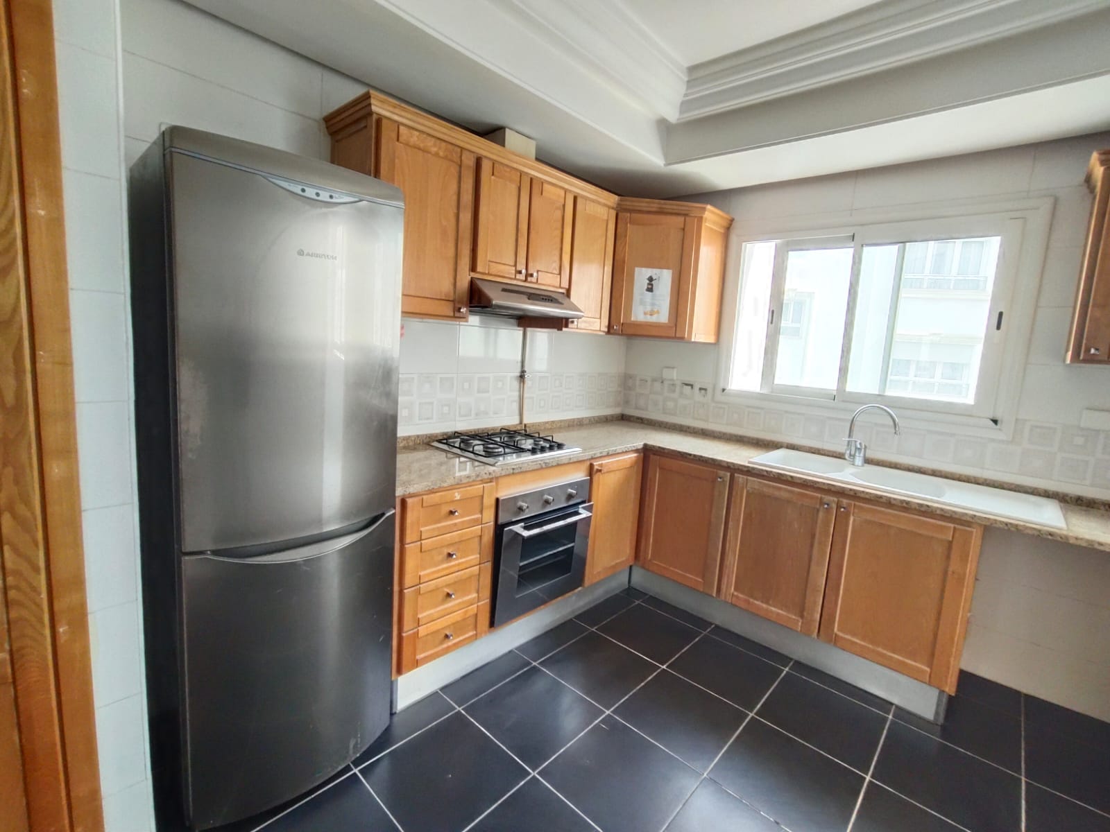 Cite El Khadra&nbsp;Zone urbaine nord&nbsp;Location&nbsp;Appart. 4 pi�ces&nbsp;Cun loc app s3