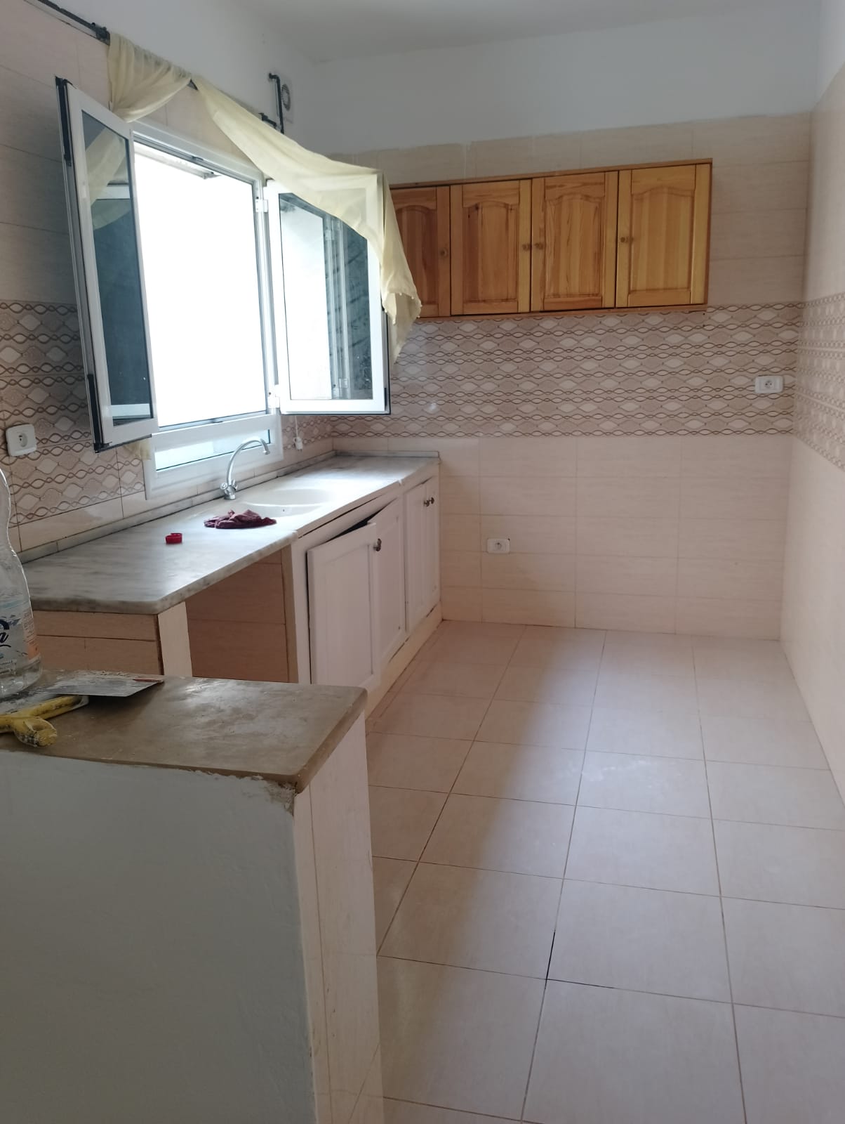 Raoued&nbsp;Cite Ennkhilet&nbsp;Location&nbsp;Appart. 2 pi�ces&nbsp;Studio propre
