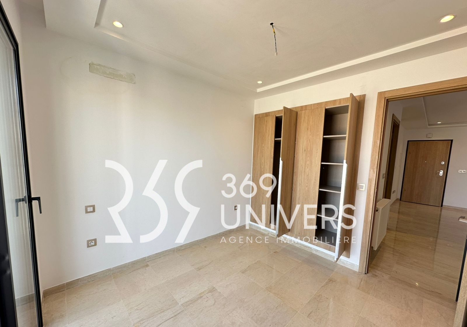 La Marsa&nbsp;Cite Mongi Slim&nbsp;Location&nbsp;Appart. 1 pi�ce&nbsp;Appartement avec balcon � la marsa ref ra166