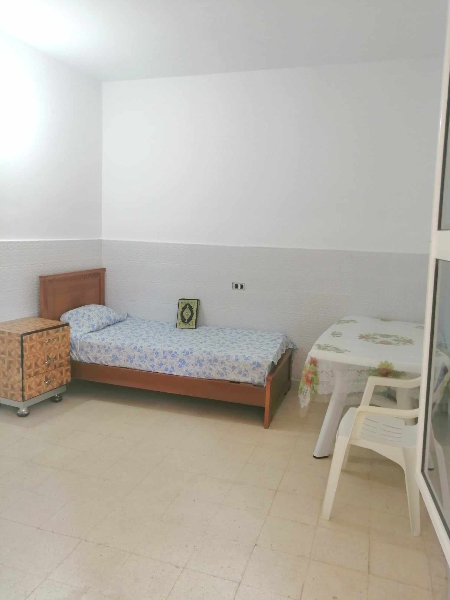 Ariana Ville&nbsp;Borj El Baccouche&nbsp;Location&nbsp;Appart. 1 pi�ce&nbsp;Studio borj bacouch pr gar�on