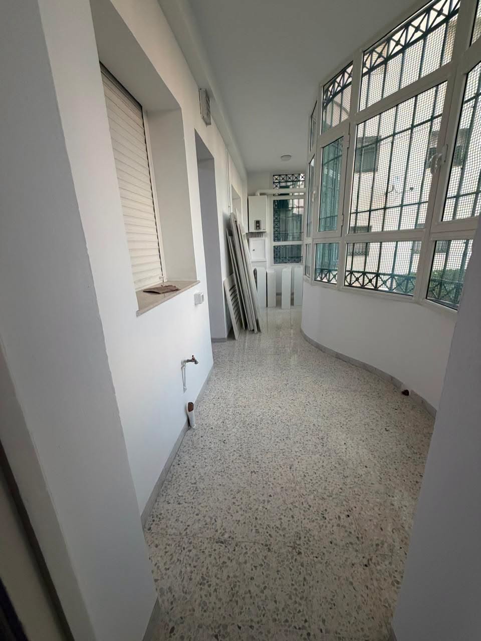 Ain Zaghouan&nbsp;Ain Zaghouan&nbsp;Location&nbsp;Appart. 5 pi�ces+&nbsp;Appartement s4 retape a neuf ain zaghouan