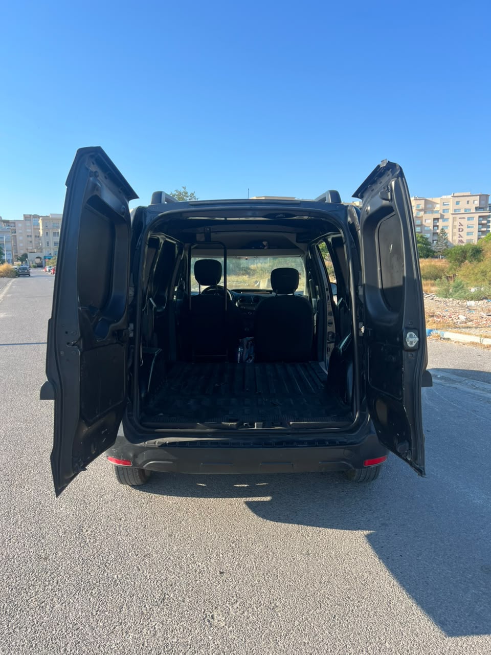 La Soukra&nbsp;La Soukra&nbsp;Dacia&nbsp;Autre Mod�le&nbsp;Dacia dokker van lux