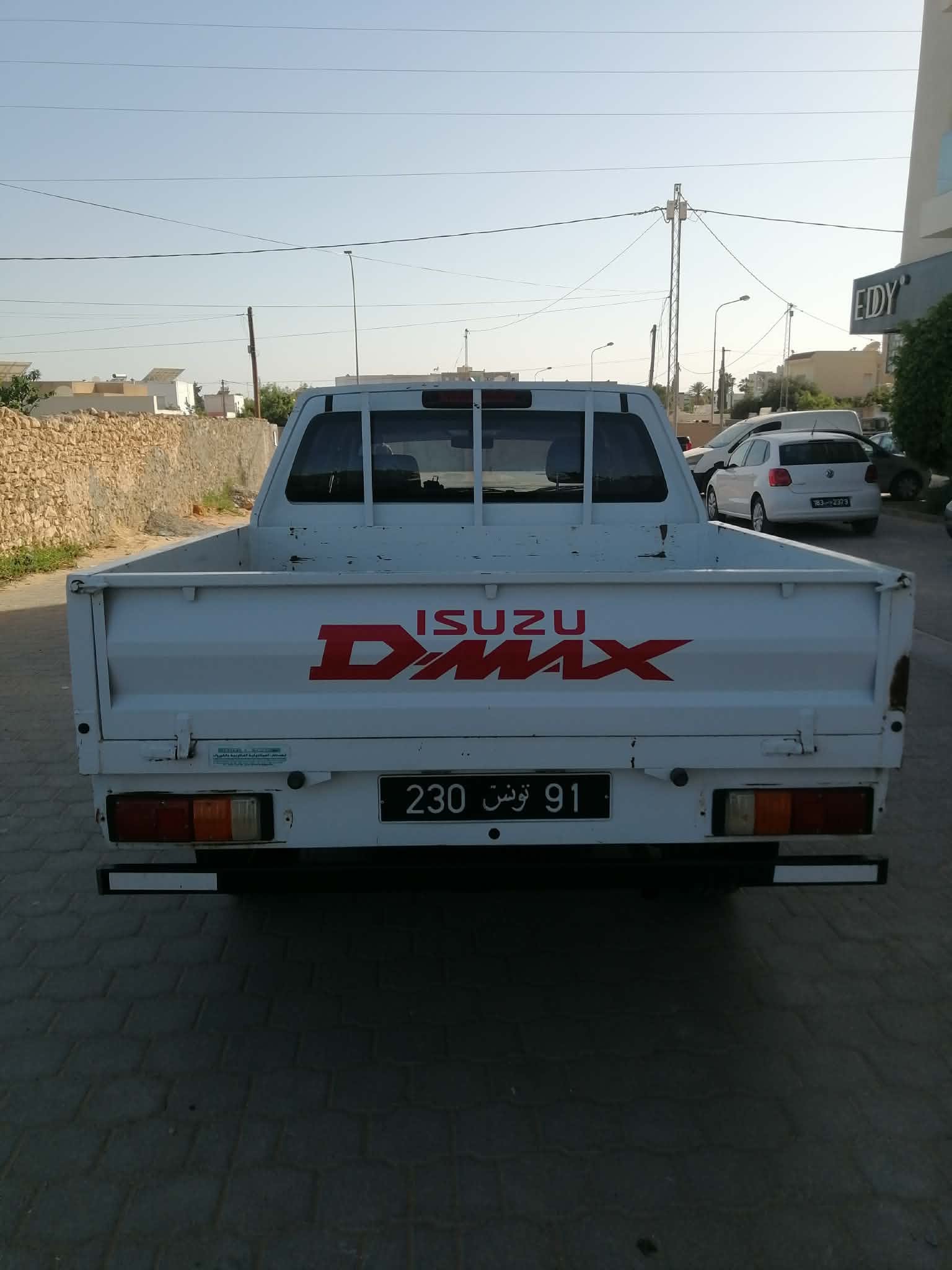 Ain Zaghouan&nbsp;Ain Zaghouan&nbsp;Isuzu&nbsp;D-Max&nbsp;Isuzu dmax 4 portes tr�s propre