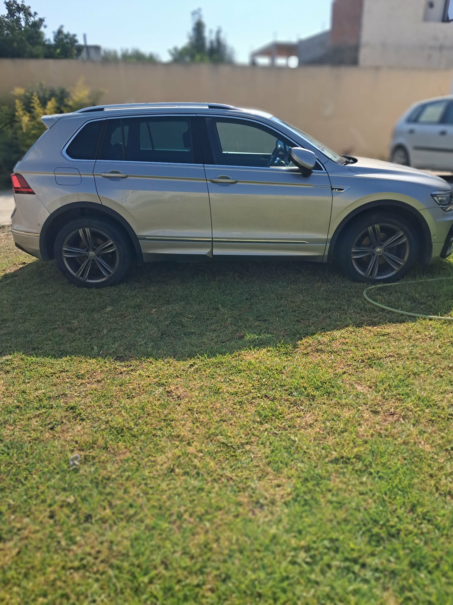 Nabeul&nbsp;Cite Universitaire&nbsp;Volkswagen&nbsp;Tiguan&nbsp;Belle tiguan