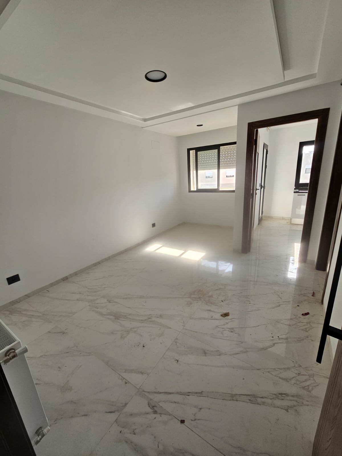 Ain Zaghouan&nbsp;Ain Zaghouan&nbsp;Location&nbsp;Appart. 3 pi�ces&nbsp;S plus deux bien ensoleill� � l'aouina