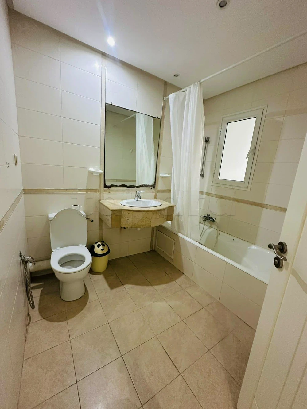Ariana Ville&nbsp;Cite Ennasr 1&nbsp;Location vacances&nbsp;Appart. 2 pi�ces&nbsp;Appartement meuble s2 a ennasser1